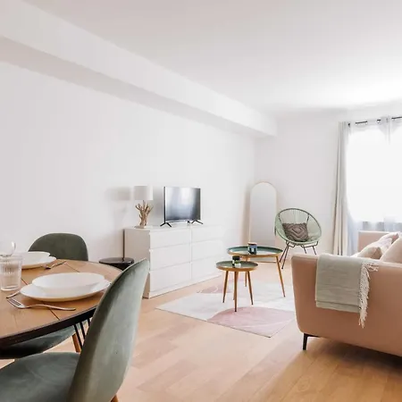 Serene Apartment 6P 2Br - Puteaux La Defense Exterior foto