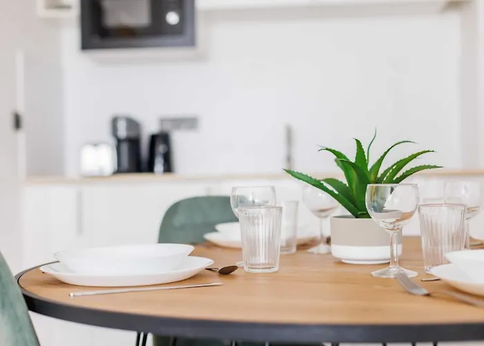 Serene Apartment 6P 2Br - Puteaux La Defense